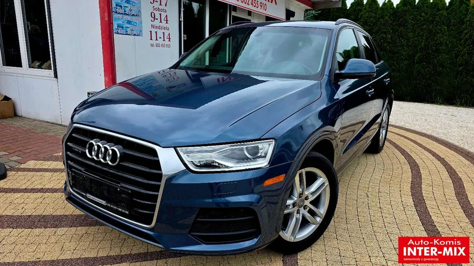 AUDI Q3 -