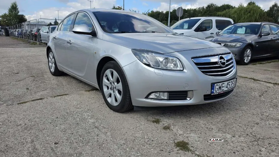 OPEL Insignia -