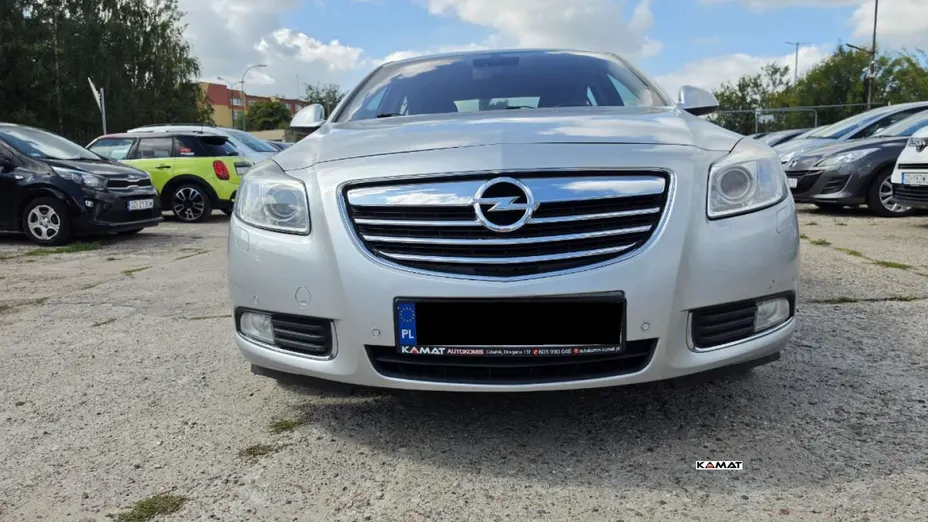 OPEL Insignia -