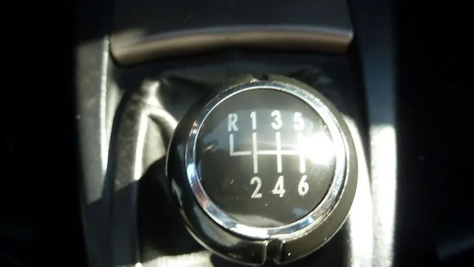 VOLKSWAGEN Passat -