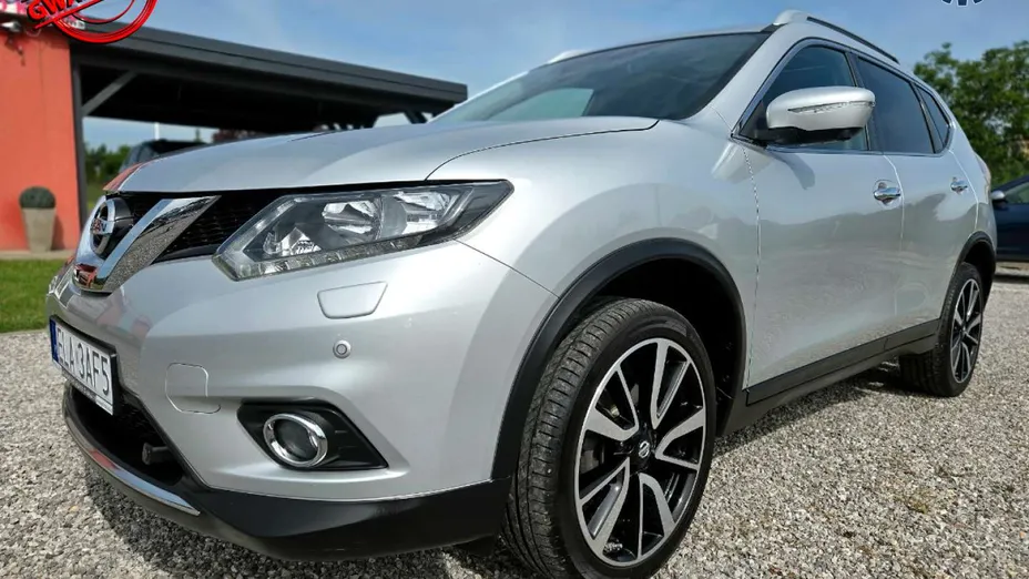 NISSAN X-Trail -