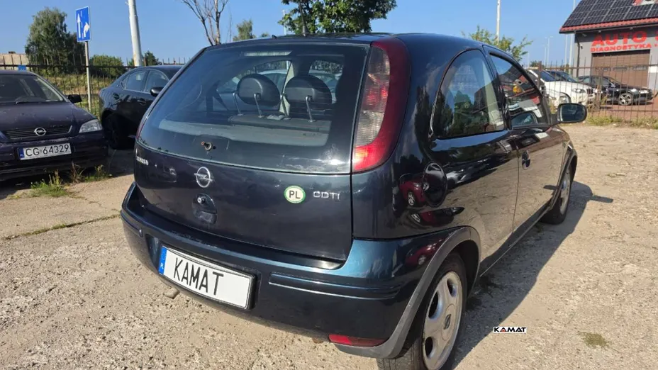 OPEL Corsa -