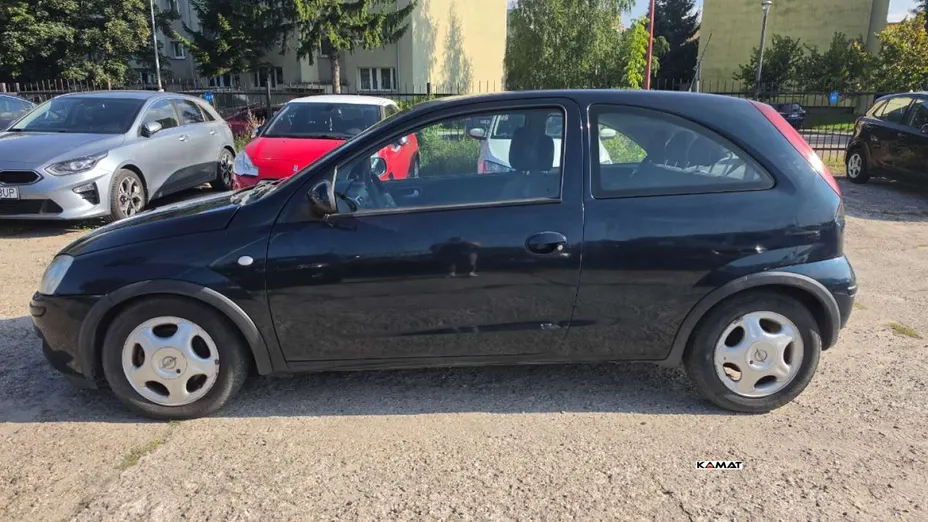 OPEL Corsa -