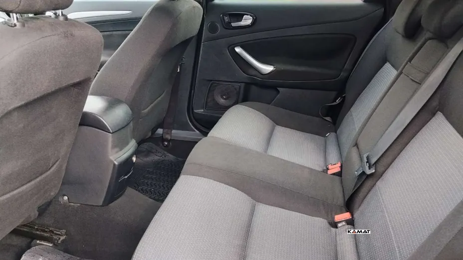 FORD Mondeo -