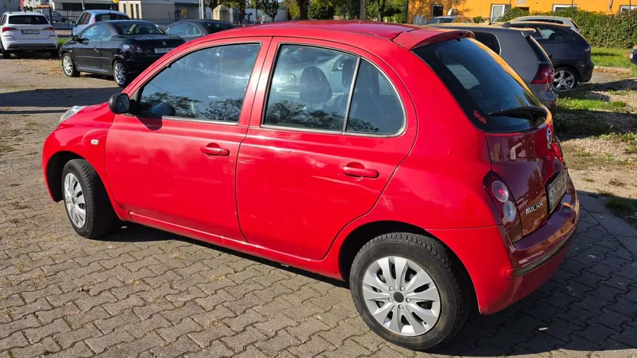 NISSAN Micra -