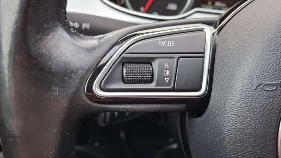 AUDI A4 -
