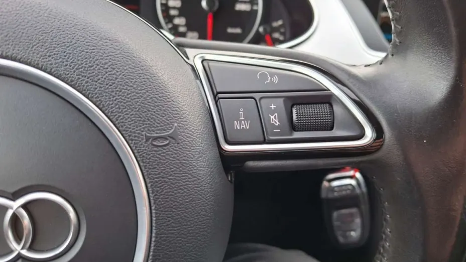 AUDI A4 -