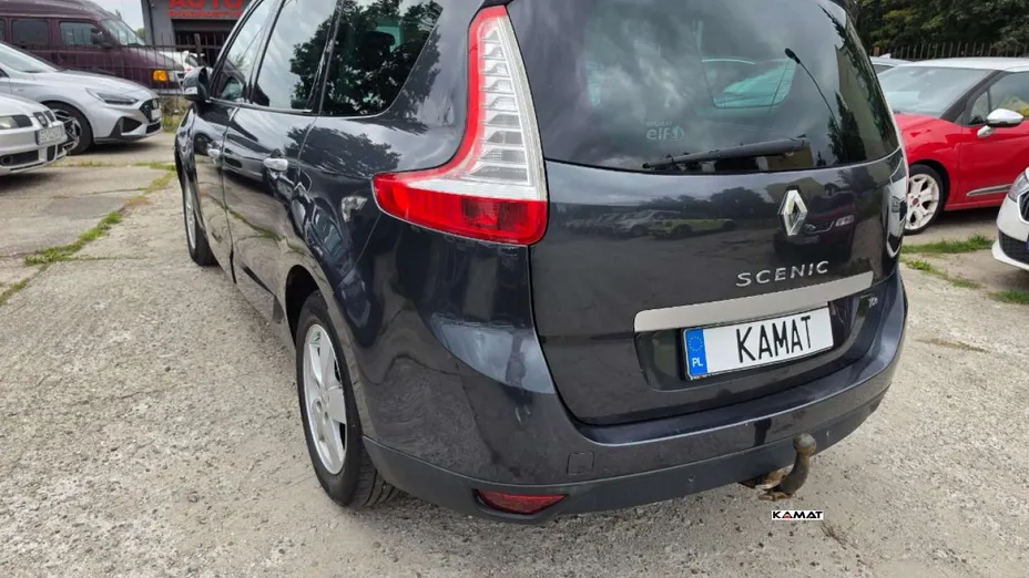RENAULT Grand Scenic -