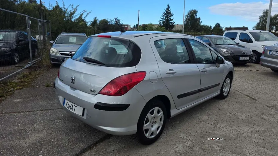 PEUGEOT 308 -