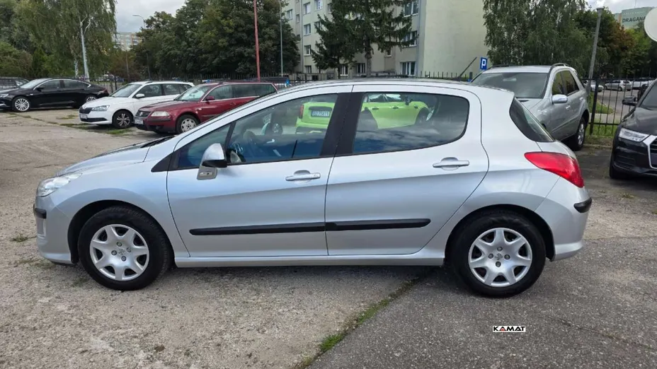 PEUGEOT 308 -