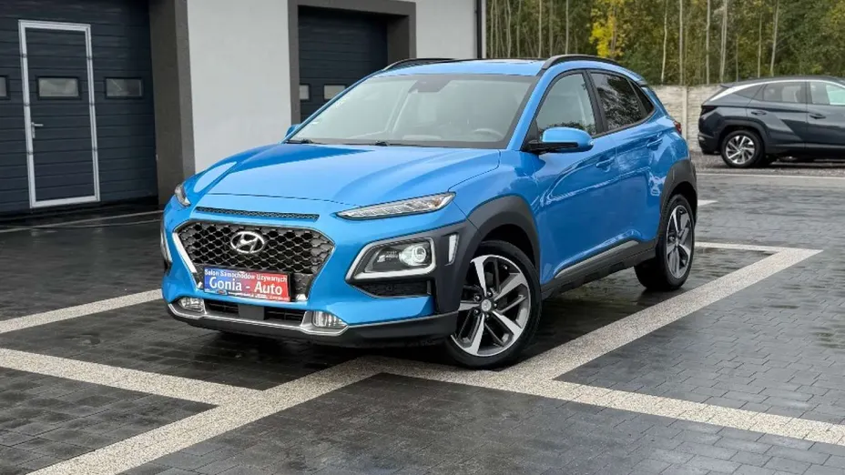 HYUNDAI Kona -