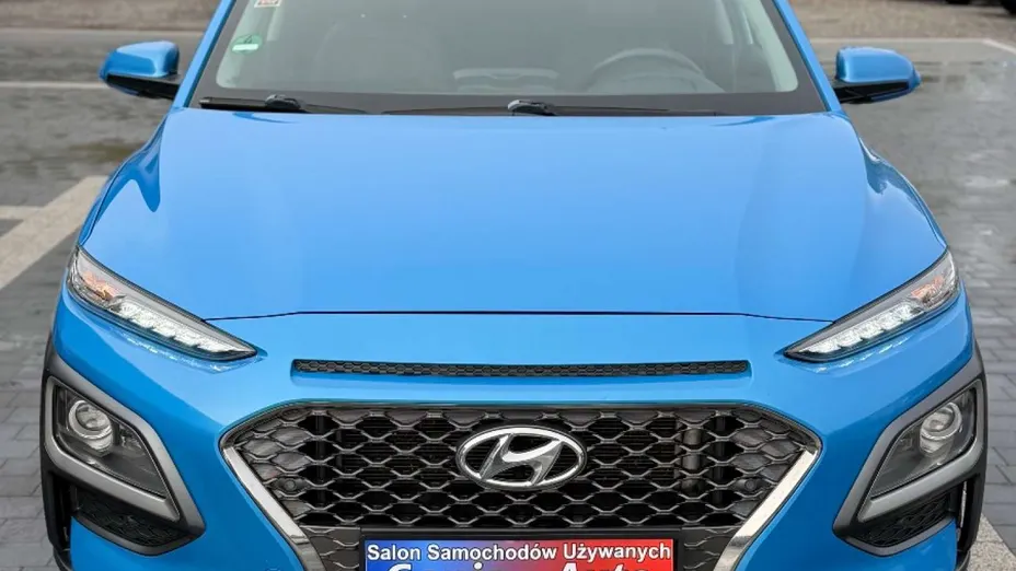 HYUNDAI Kona -