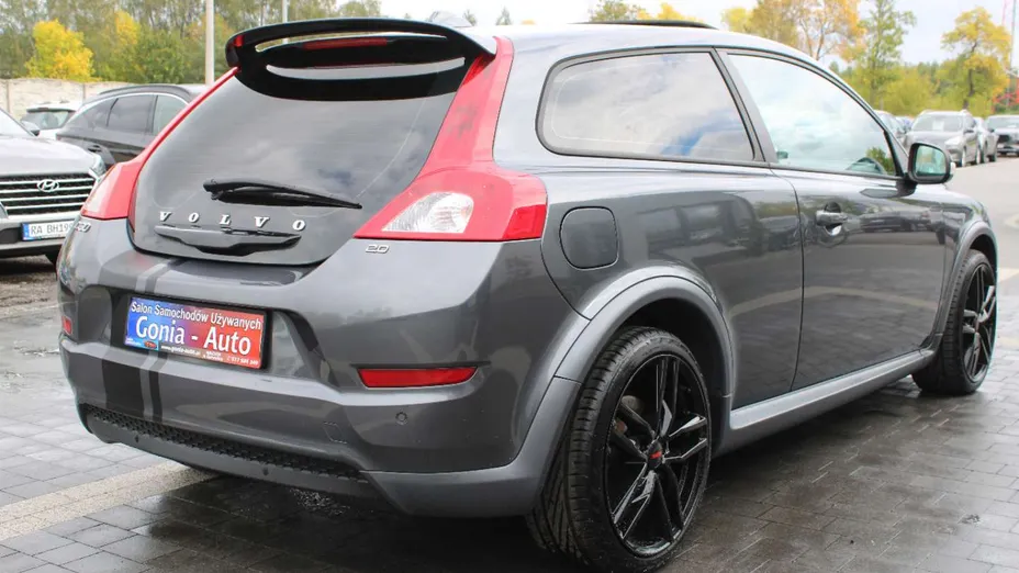 VOLVO C30 -