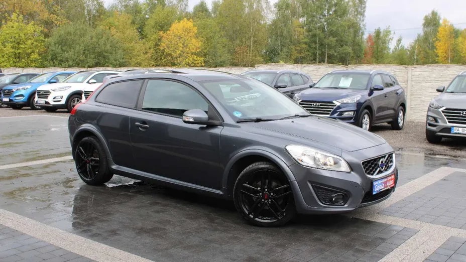 VOLVO C30 -