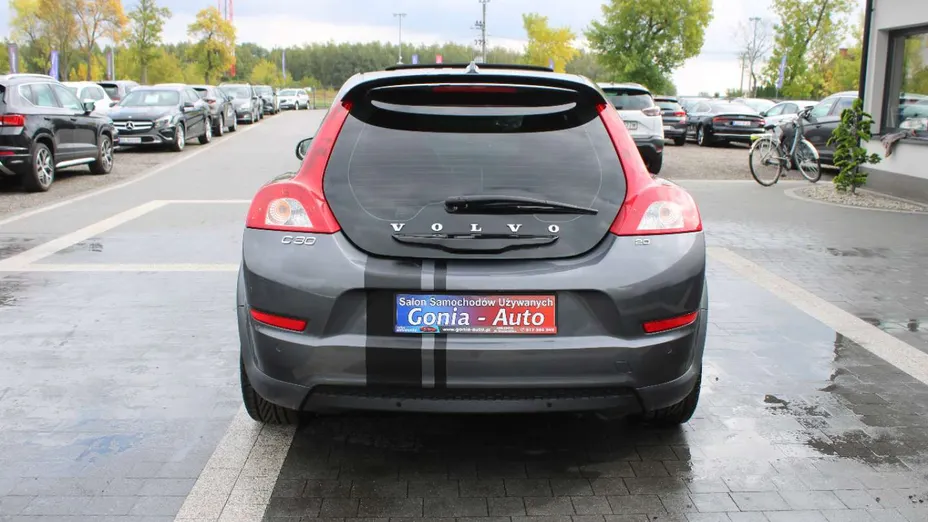 VOLVO C30 -