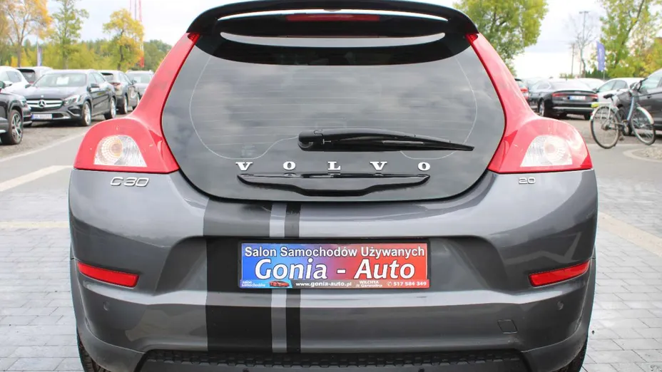 VOLVO C30 -