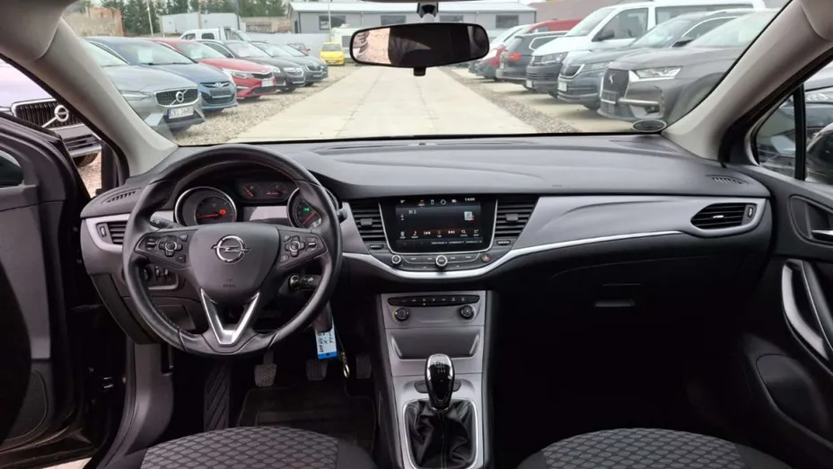 OPEL Astra -