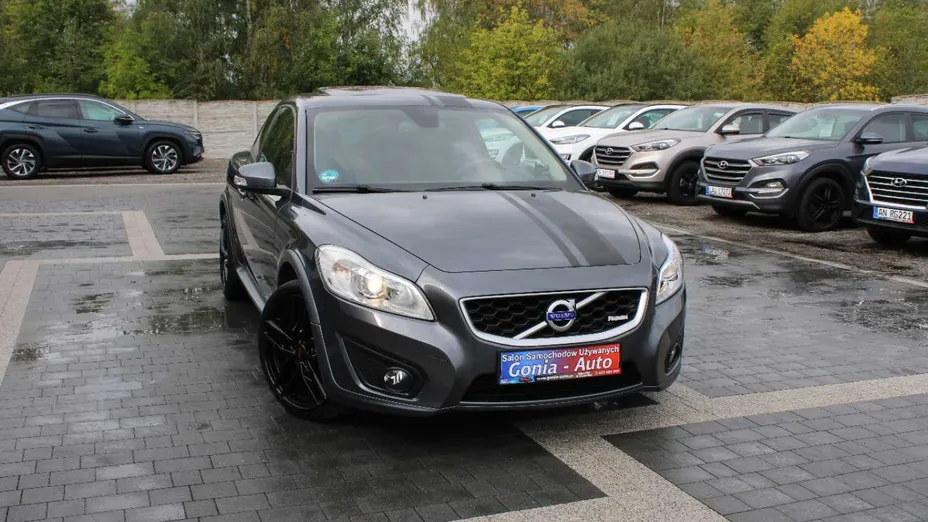 VOLVO C30 -