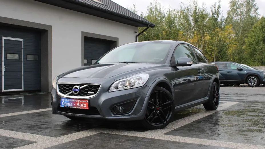 VOLVO C30 -