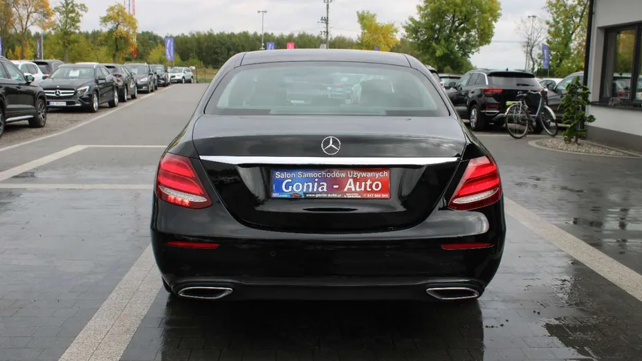 MERCEDES-BENZ E Klasa -