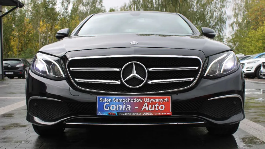 MERCEDES-BENZ E Klasa -