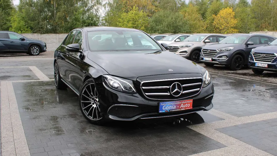 MERCEDES-BENZ E Klasa -