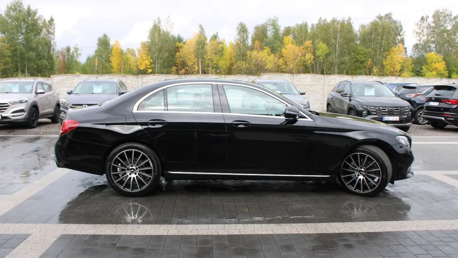 MERCEDES-BENZ E Klasa -