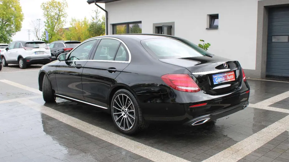 MERCEDES-BENZ E Klasa -