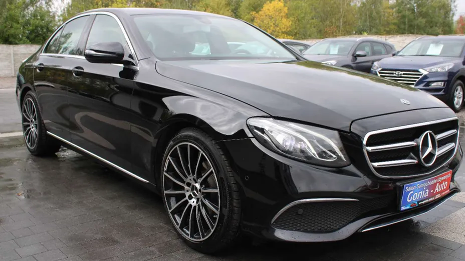 MERCEDES-BENZ E Klasa -