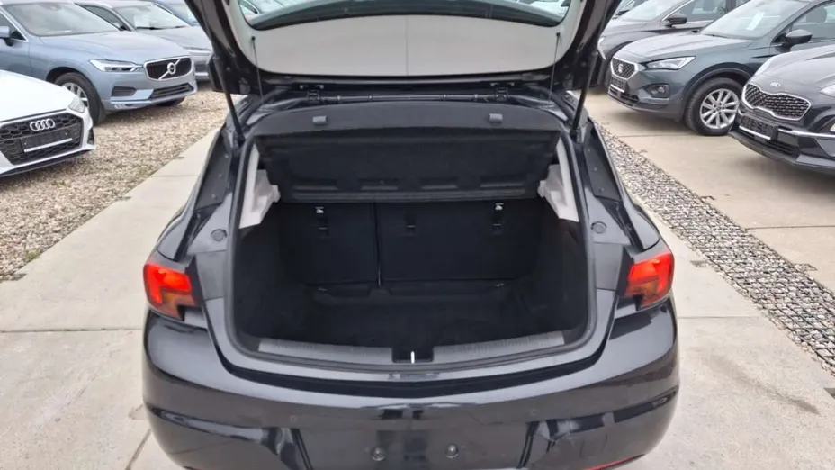 OPEL Astra -