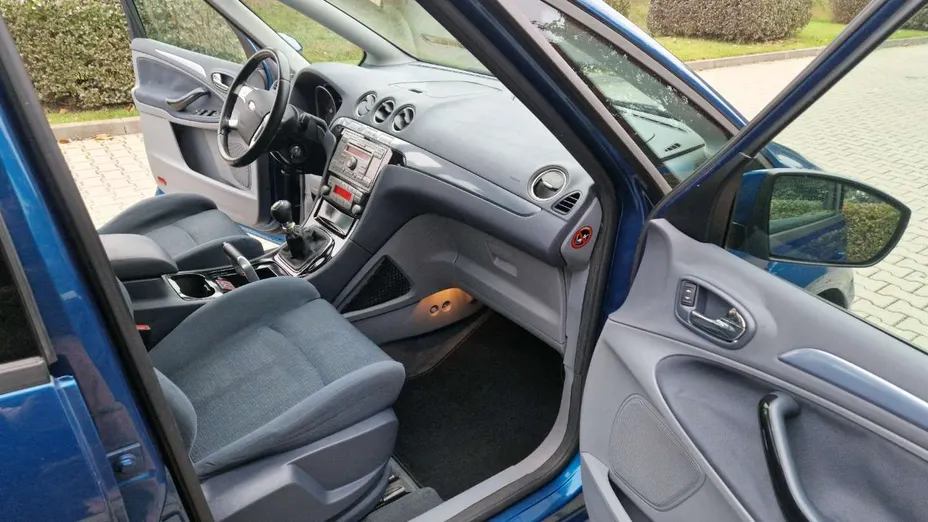FORD S-MAX -