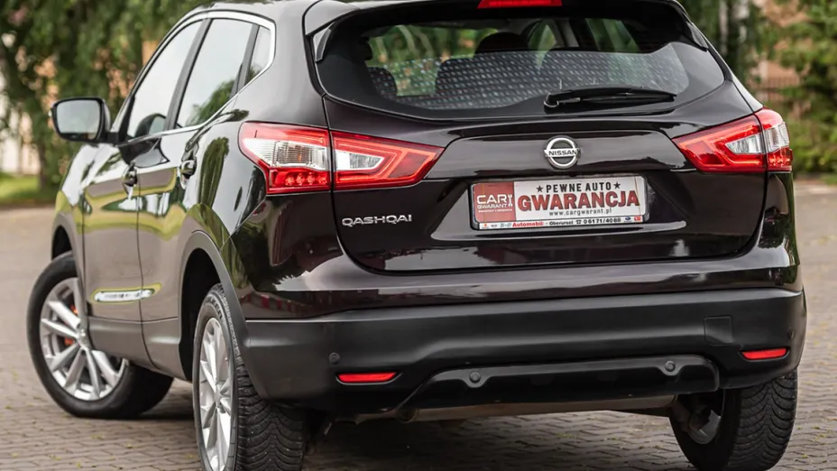 NISSAN Qashqai -