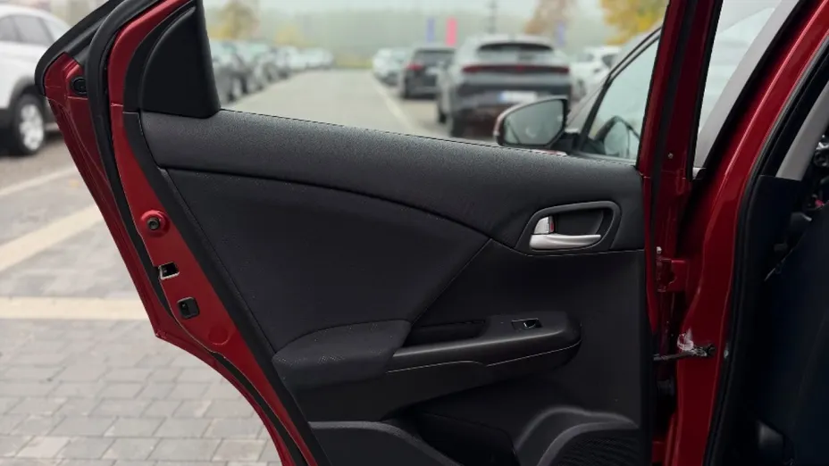 HONDA Civic -