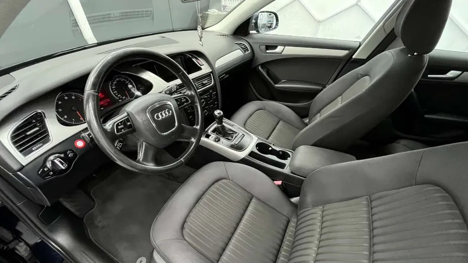 AUDI A4 Avant -