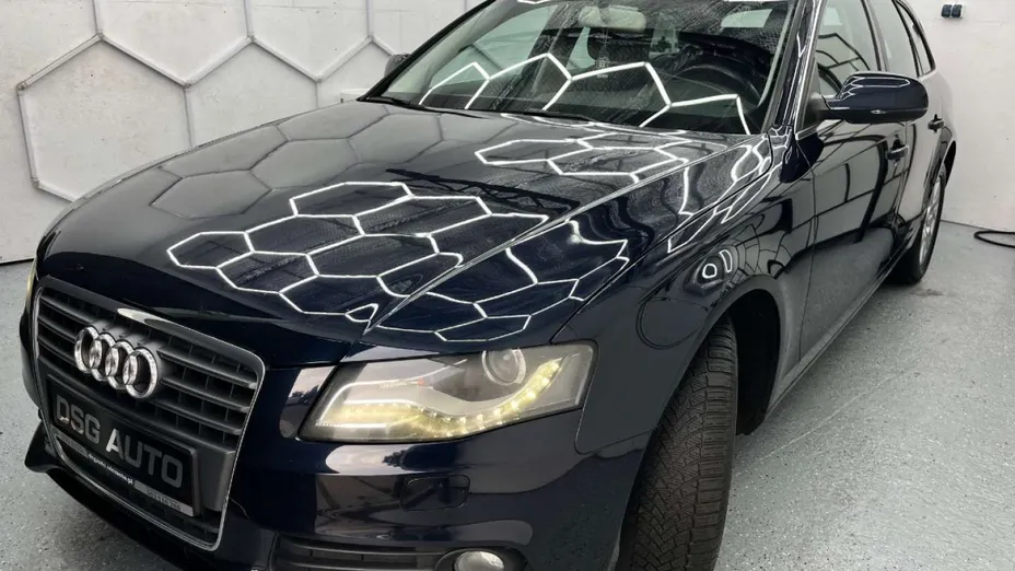AUDI A4 Avant -