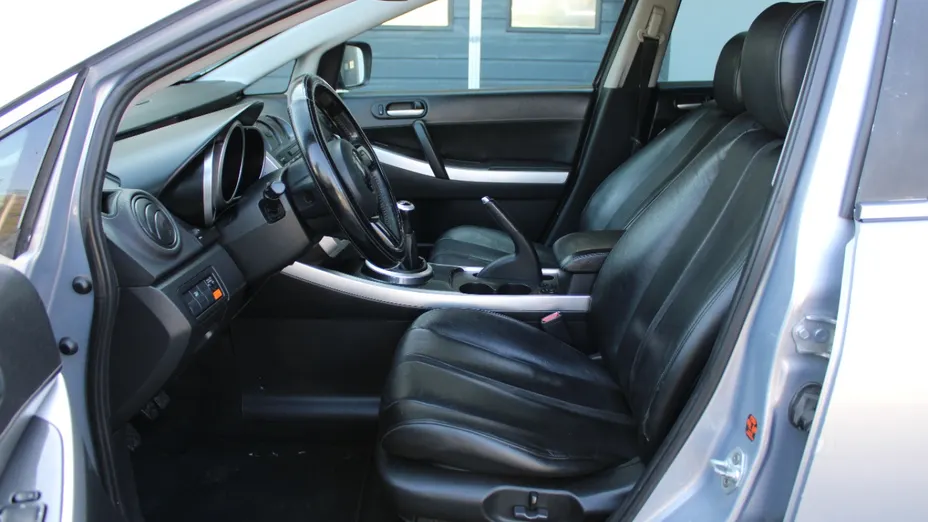 MAZDA CX-7 -