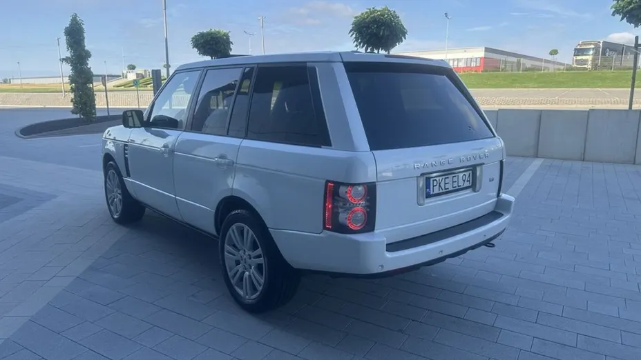 LAND ROVER Range Rover -