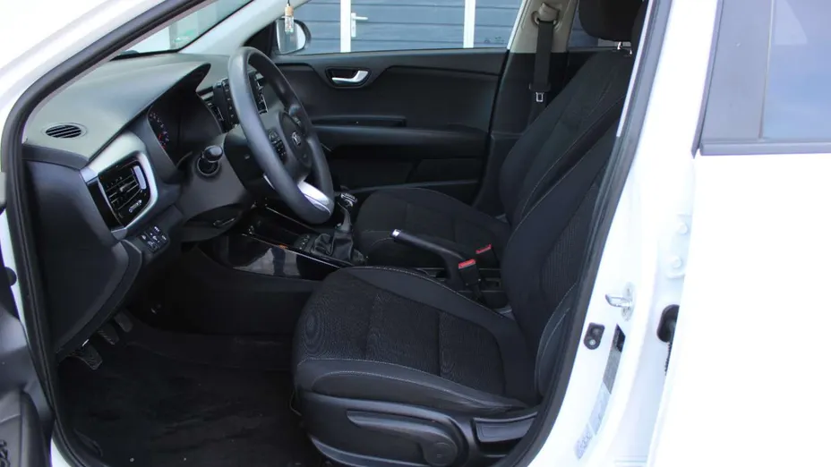 KIA Rio -