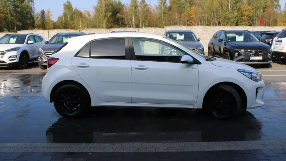 KIA Rio -