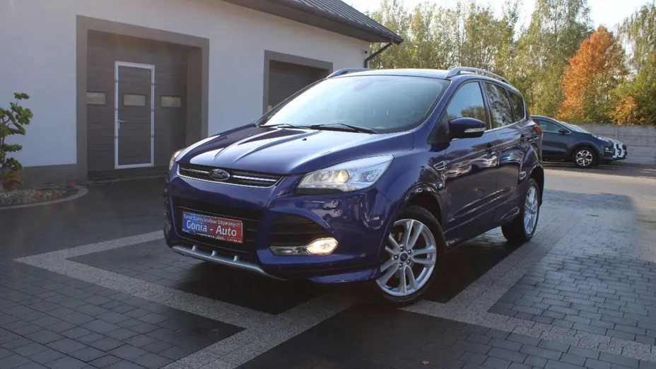 FORD Kuga -