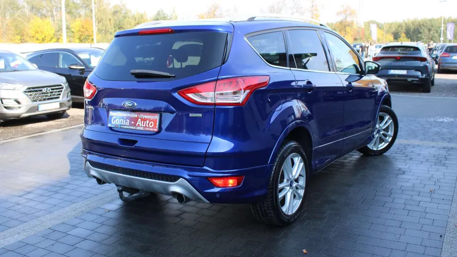FORD Kuga -