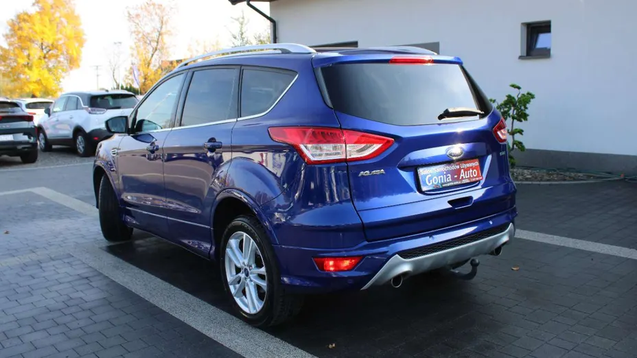 FORD Kuga -