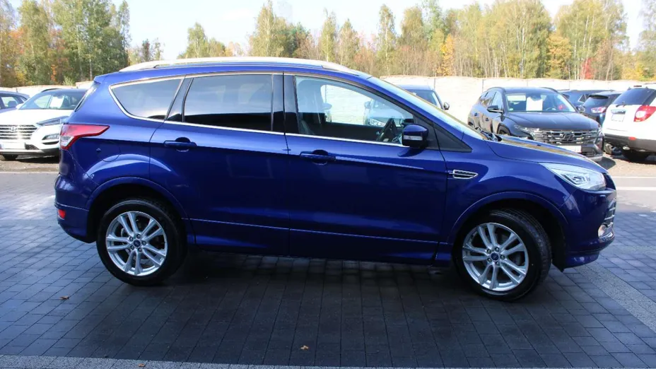 FORD Kuga -