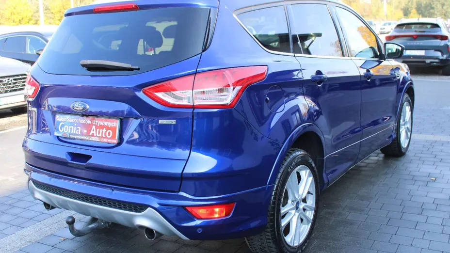 FORD Kuga -