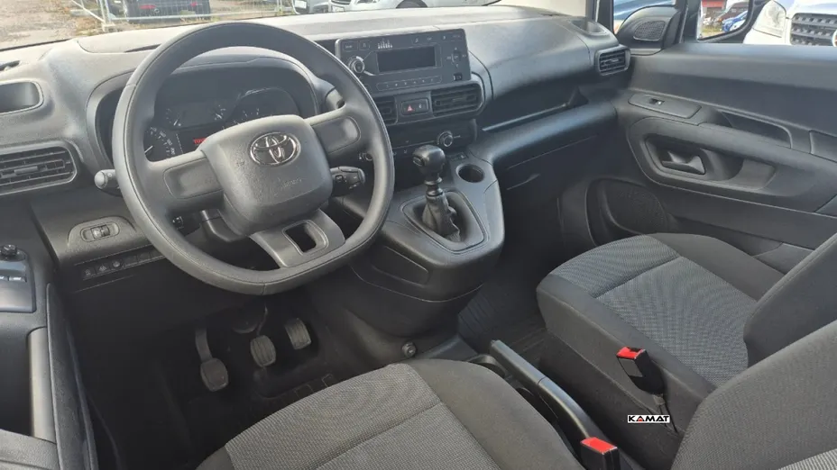 TOYOTA Proace City Verso -