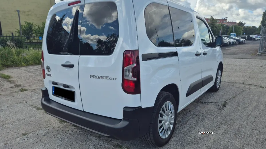 TOYOTA Proace City Verso -
