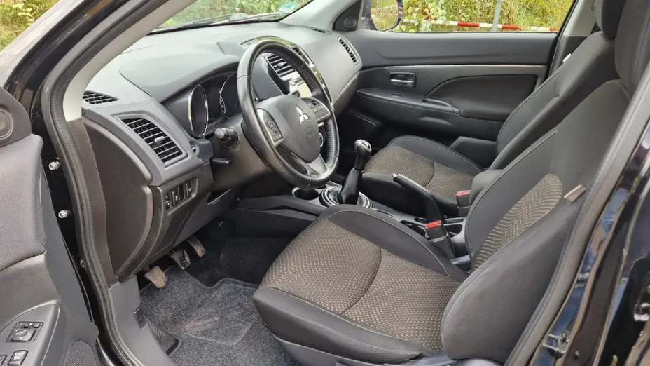 MITSUBISHI ASX -