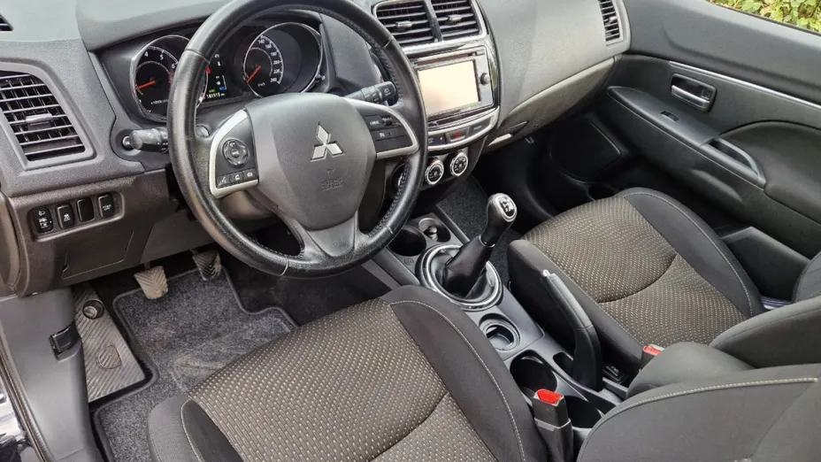 MITSUBISHI ASX -