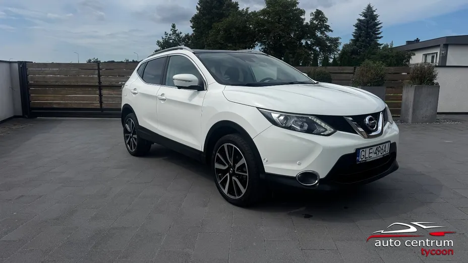 NISSAN Qashqai -