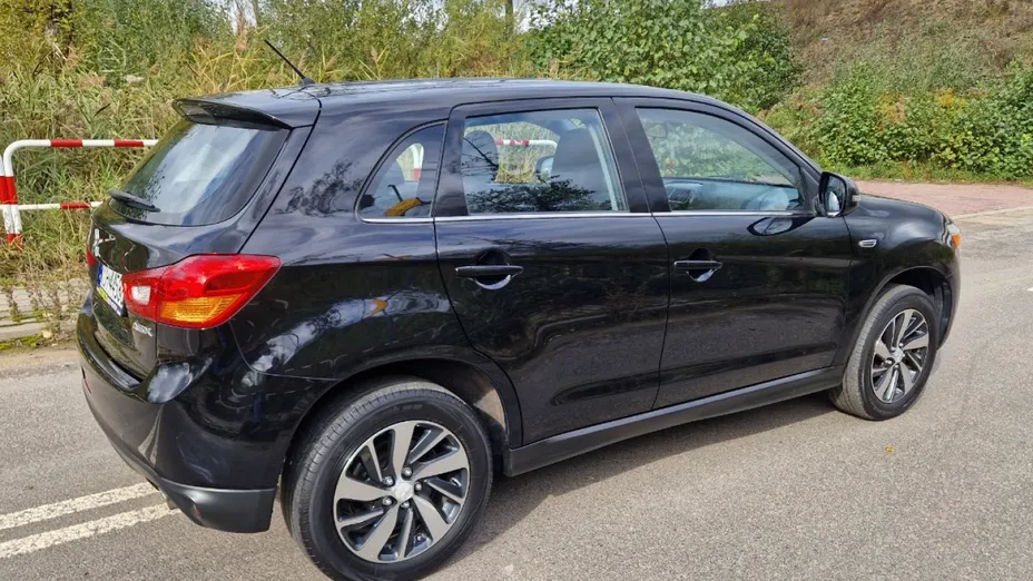 MITSUBISHI ASX -
